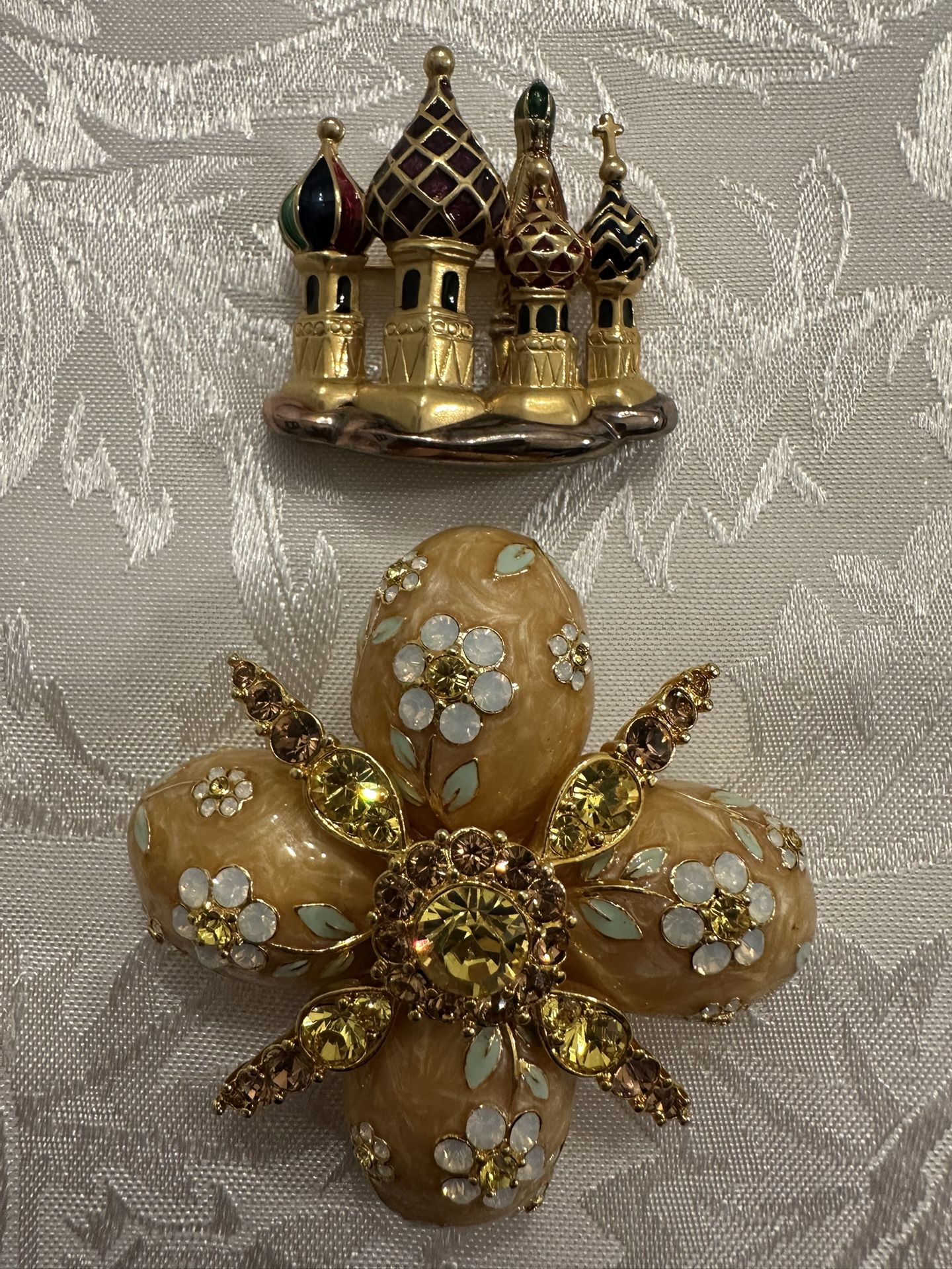 Vintage Brooches