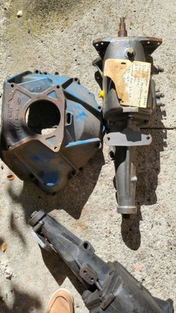 2 Ford Toploader 4-Speeds + Original FE Bellhousing (RUG-AV, 1967 S-Code Mustang History)