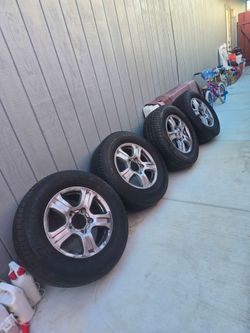 4 TIRES MICHELIN DEFENDER LTX 275 65 18 WITH RIMS