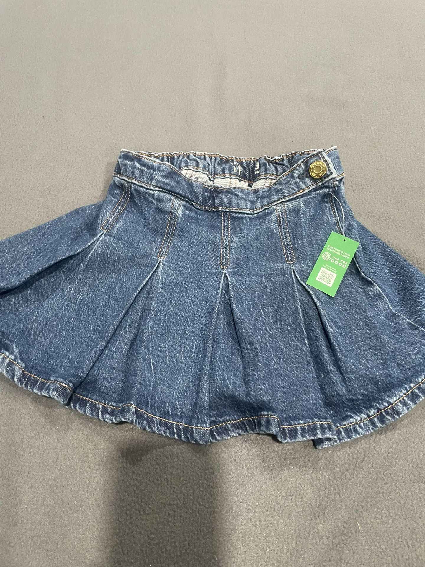 GAP denim toddler skirt size 3 NWT
