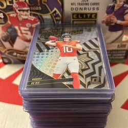 245 NFL Card Lot