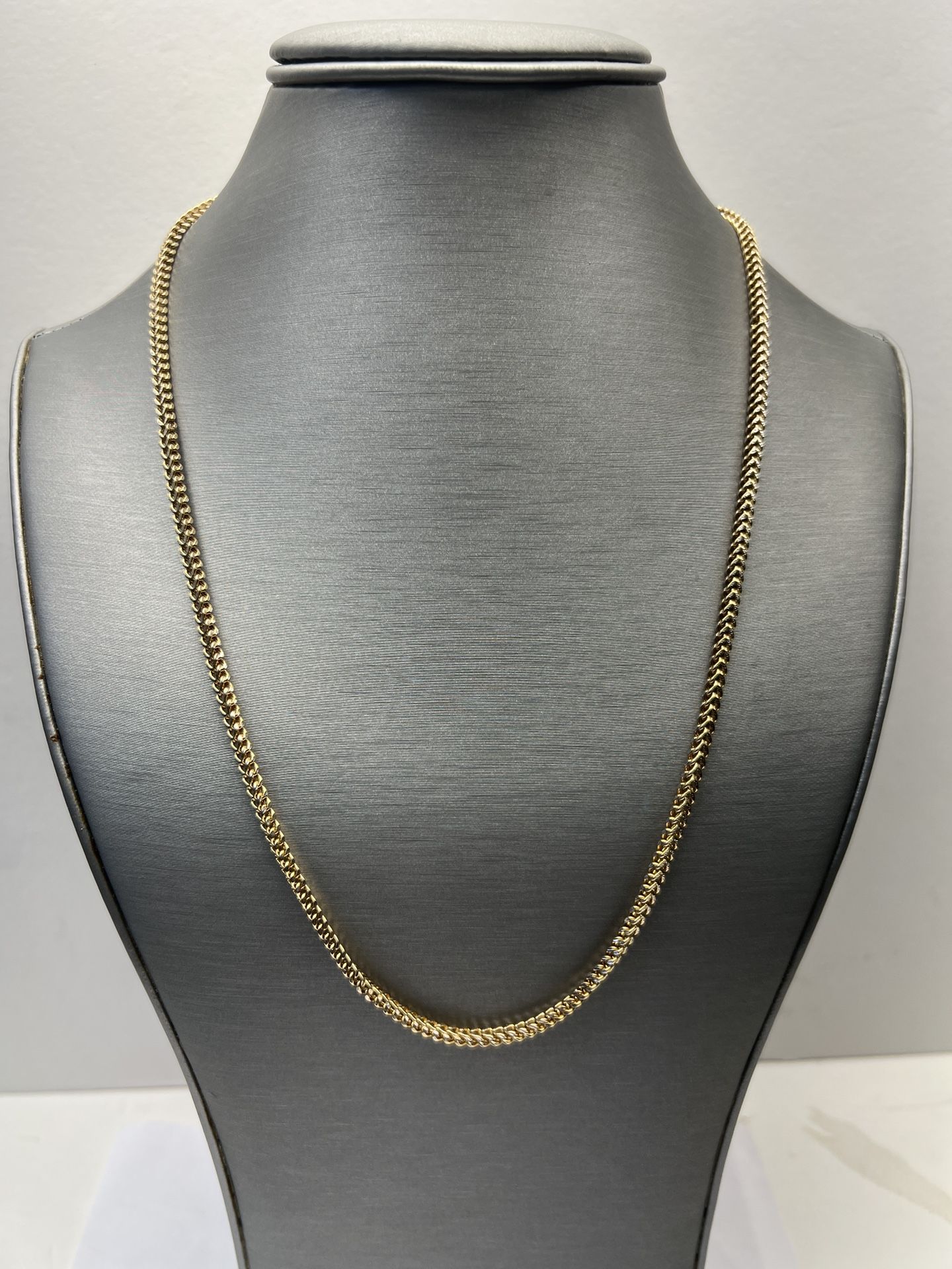 Gold Chain 10k 22inch (366)