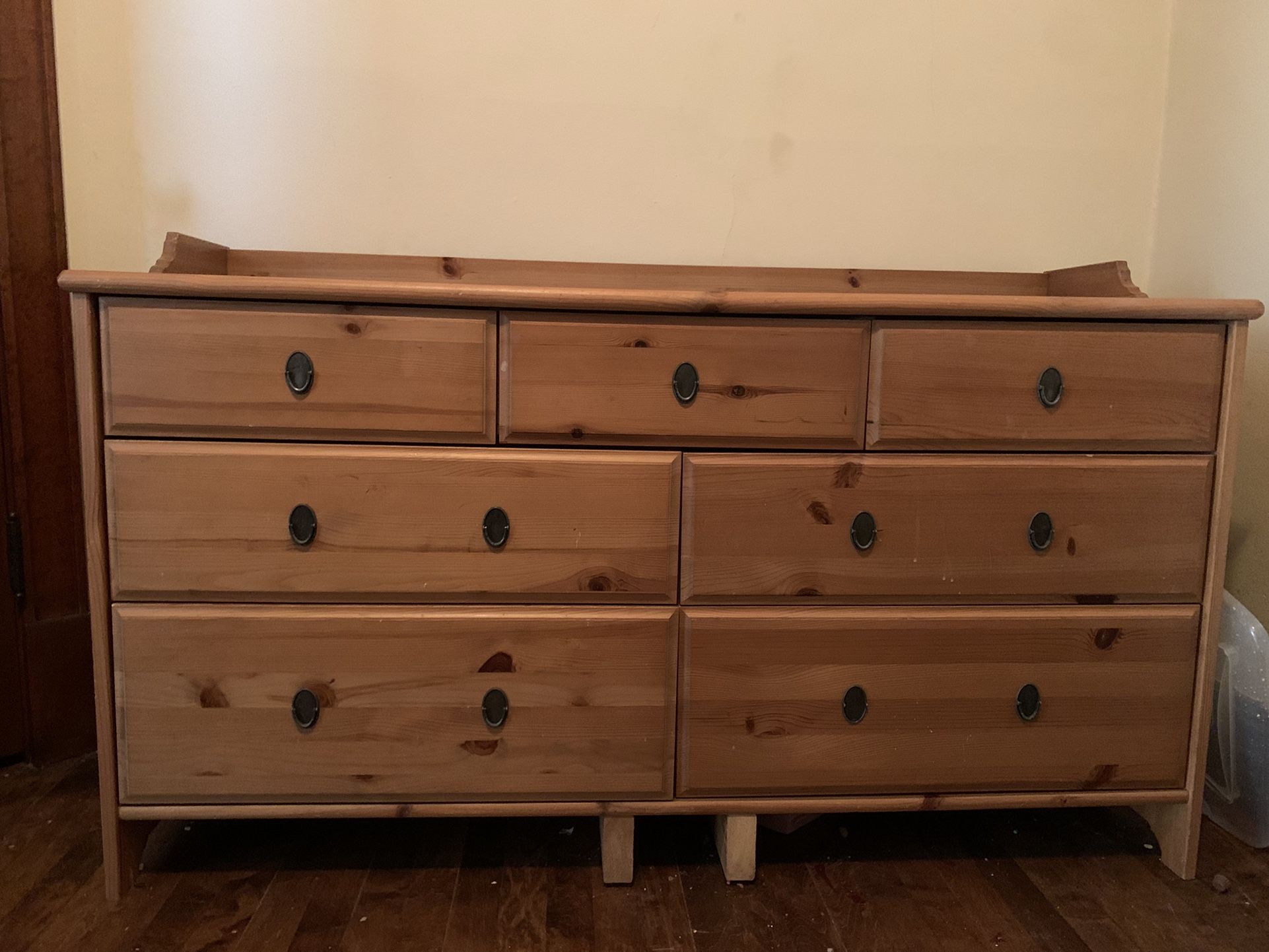 Wood Dresser 
