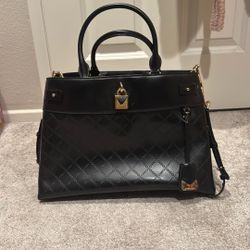Michale Kors Purse