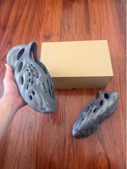 Yeezy Foam Runner Granite