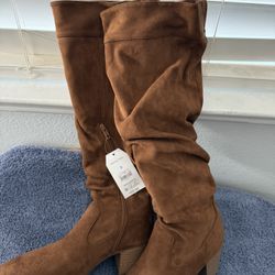 Ladies Brown boots
