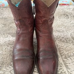 Men’s Cowboy boots (9.5)