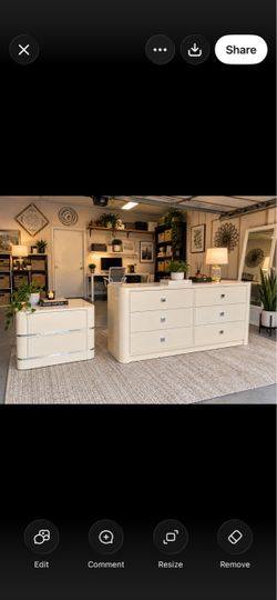 Dresser & nightstand (size dresser 60/31/18 )(size nightstand 30/18/22 ) all drawers slide, smooth