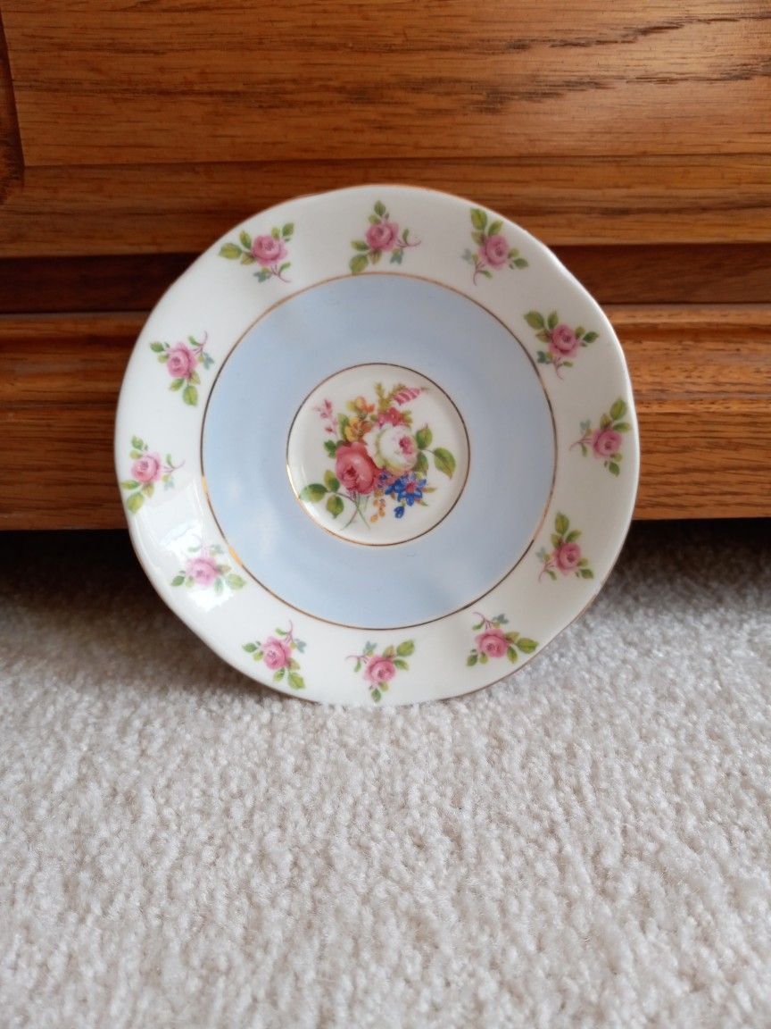Royal Standard Bone China Saucer