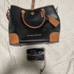 Dooney & Bourke Purse