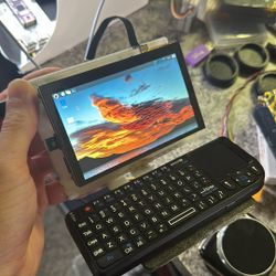 Raspberry Pi CM4 Cyberdeck 
