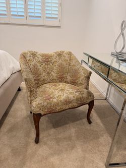 Vintage Accent Chair
