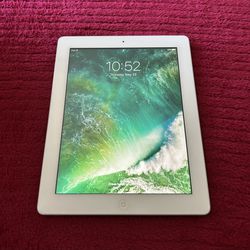 Apple iPad 32GB dual-core 9.7” in excellent condition.  $45