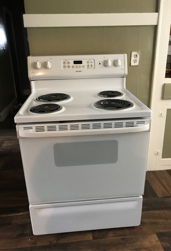Brand new electric stove never used. for Sale in Milwaukee, WI OfferUp