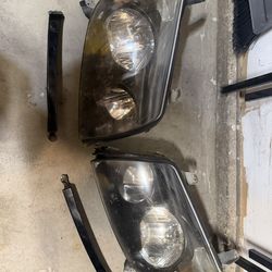 OEM Toyota 4Runner 2003 2004 2005 Headlights
