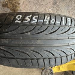 255/40R19 1tire