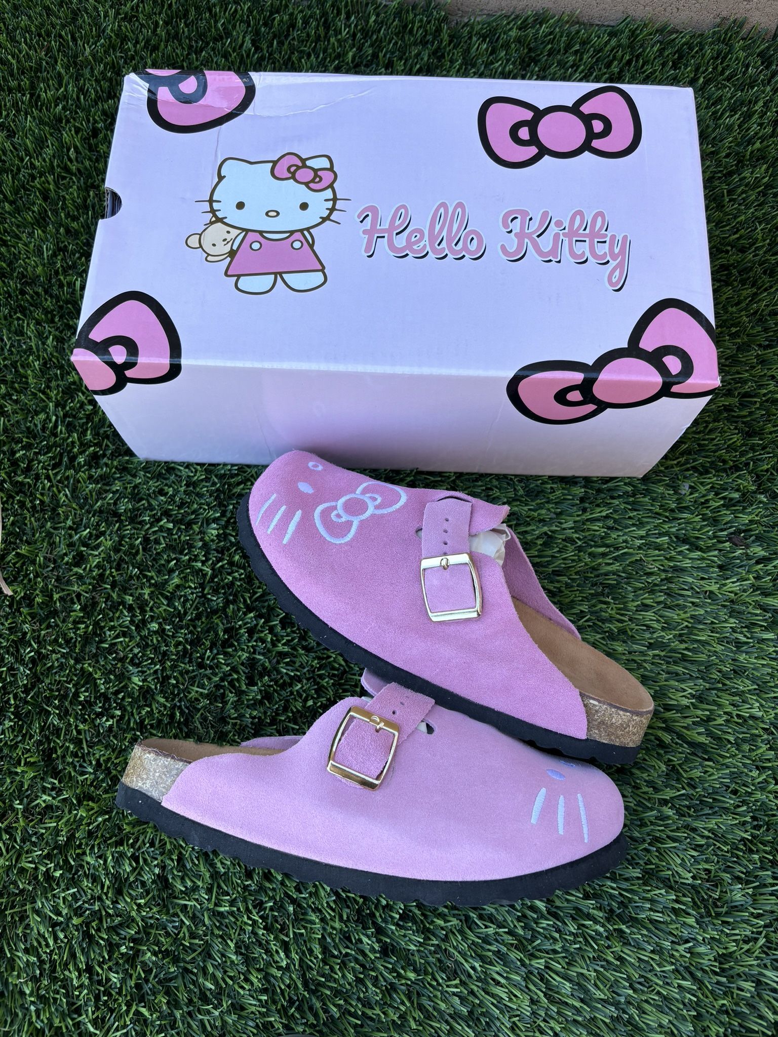 Hello kitty X Birkenstock - Sizes 5.5w - 8.5w