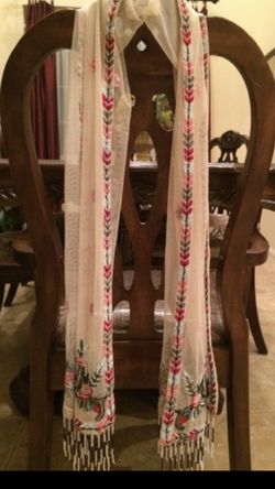 Shawl/ new