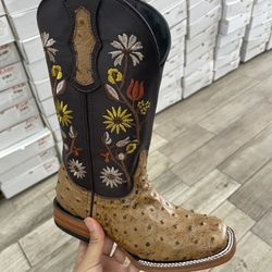 womens western boots