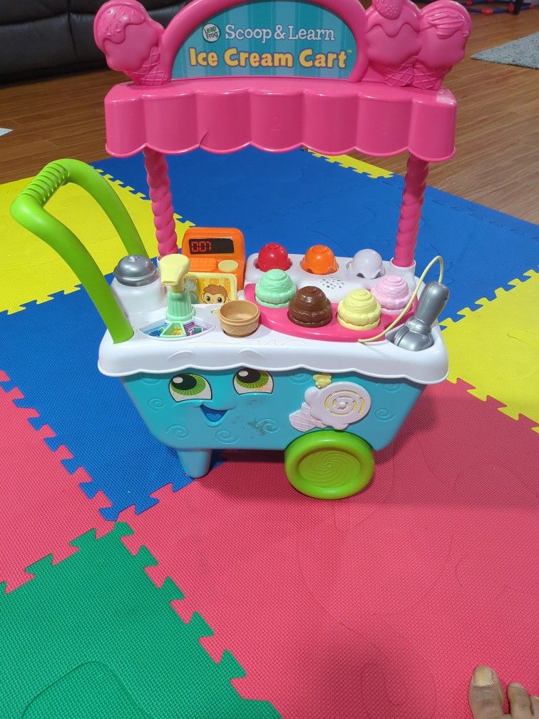LeapFrog Scoop & Learn Ice Cream Cart