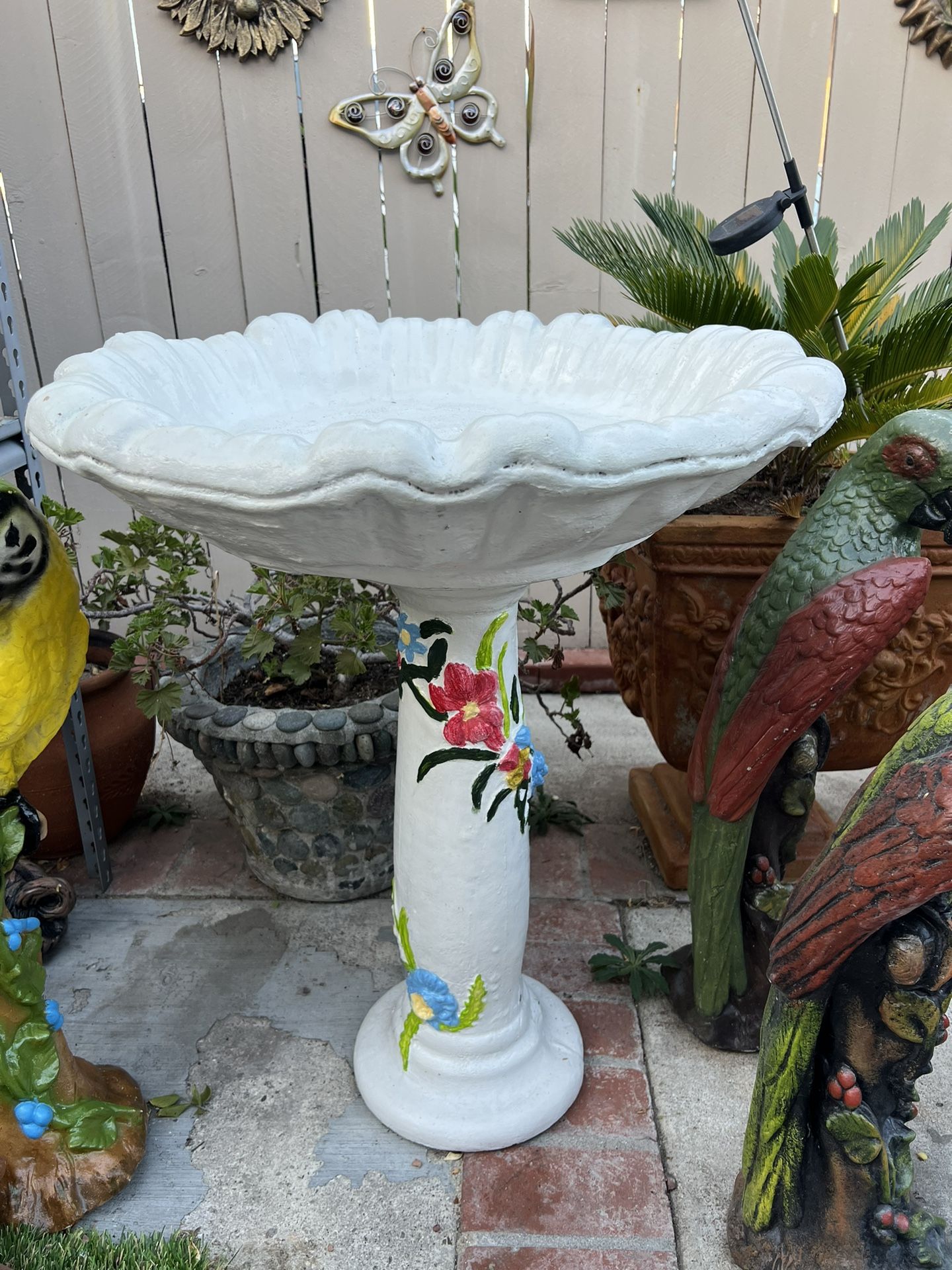 Garden Decorations 