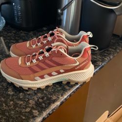 New Hiking Women Shoes 