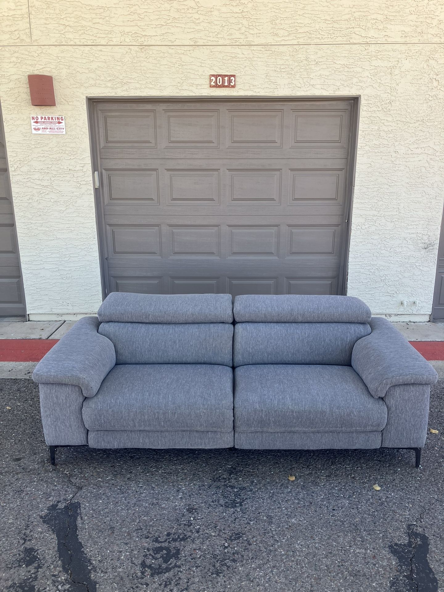 Delivery ~ Gray Power Recliner Sofa