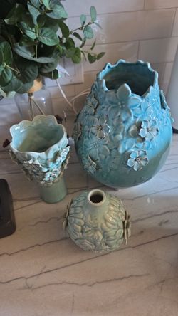 Set of 3 Ceramic Floral Relief Vases
