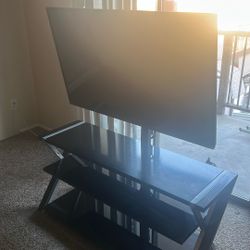 Toshiba Tv And Tv Stand In Great Condition 