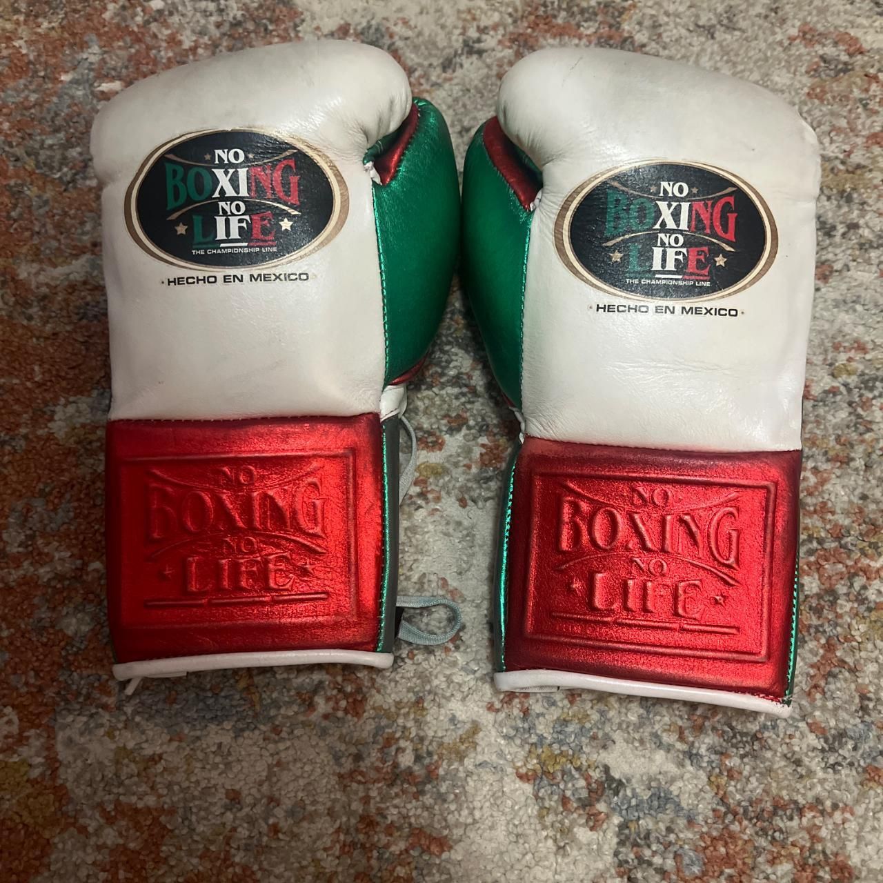 Men's multi Gloves(136)96