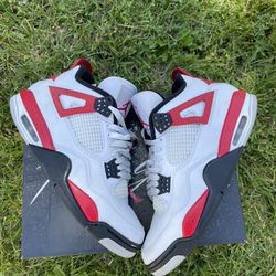 Jordan 4 Red Cement  Size 10.5