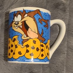 Vintage Tasmanian Devil mug - Looney Toones × Gibson Cookies - Warner Bros. - 90s 