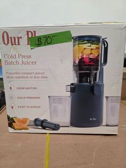 Our  Place Cold Press Juicer