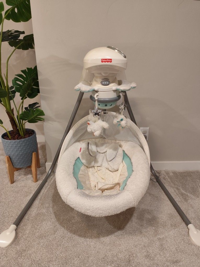 Fisher-Price My Little Lamb Platinum Edition Cradle