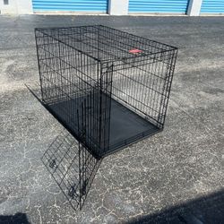 42x28x31in Extra Large Black Metal Single Door Dog Pet Animal Cage Containment Crate! Like new! 