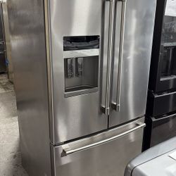 French Door Refrigerator Maytag