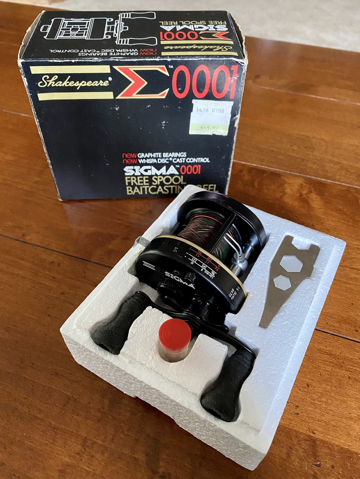 Vintage Shakespeare Sigma 0001 Baitcasting Reel