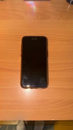 IPHONE 15 PRO MAX *READ DISC*
