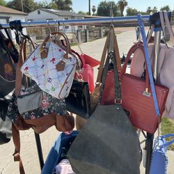 Louis Vuitton Duffle Bag for Sale in Glendale, AZ - OfferUp