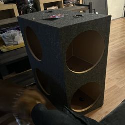 Sub Box Holds 4-12s