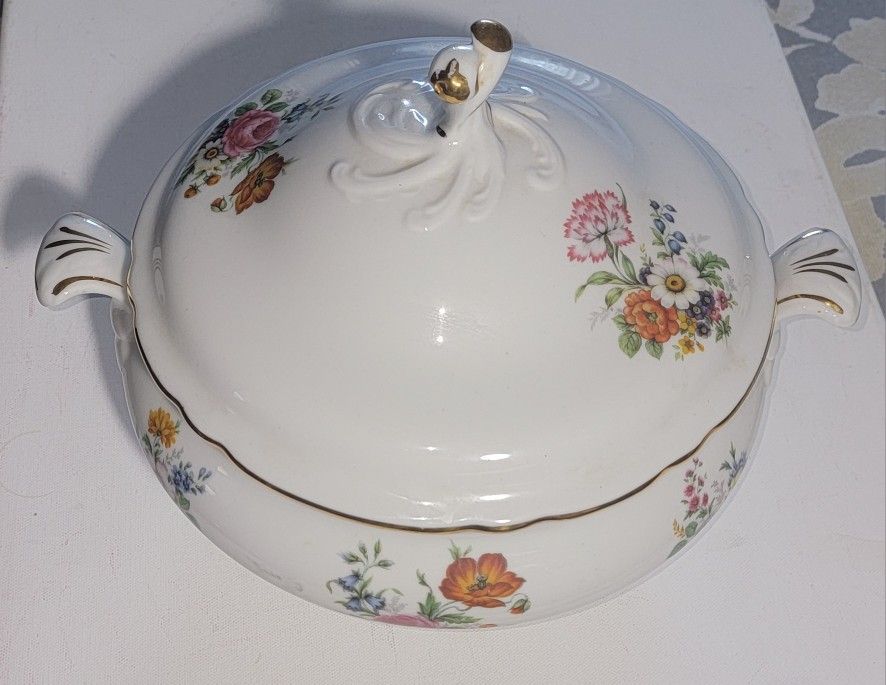 JKW FINE PORCELAIN  WESTERN GERMANY