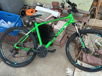 Giant mountain bike