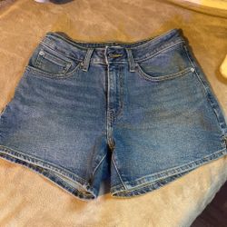 Levi Shorts