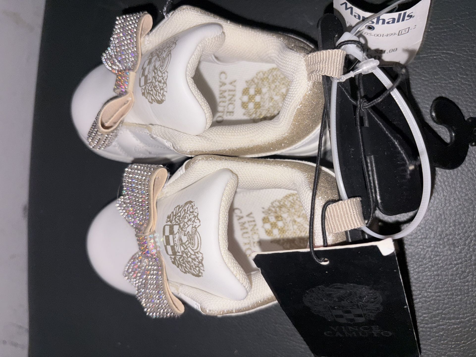 Vince Camuto Sneakers