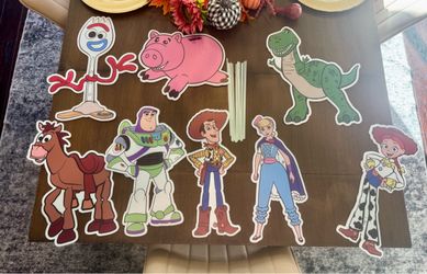 Toy Story Yard Signs Party Decorations – 8 Pc Set (Used)