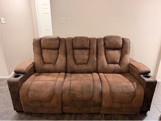Electric Reclining Couch