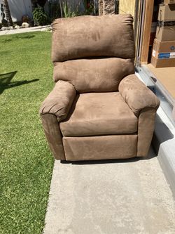 Recliner Chair