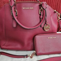 Michael Kors Ciara Large Pebbled Leather Satchel Bag & Matching Wallet