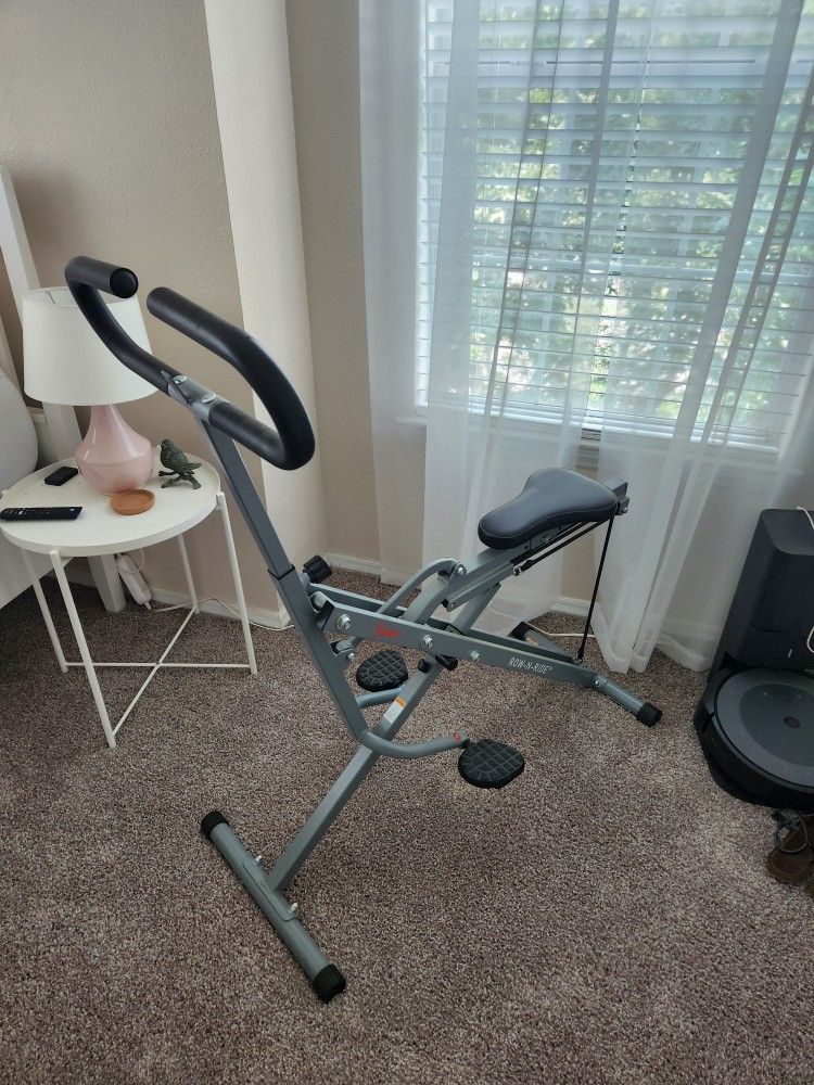 Row And Ride Squat Machine