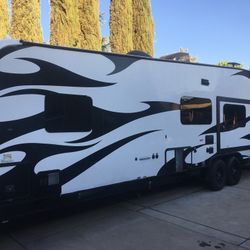 2019 Weekend Warrior Toy Hauler 